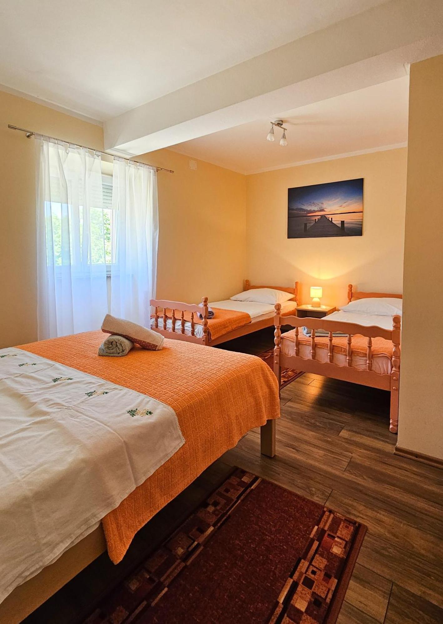 Apartman Petra Vrh  ภายนอก รูปภาพ