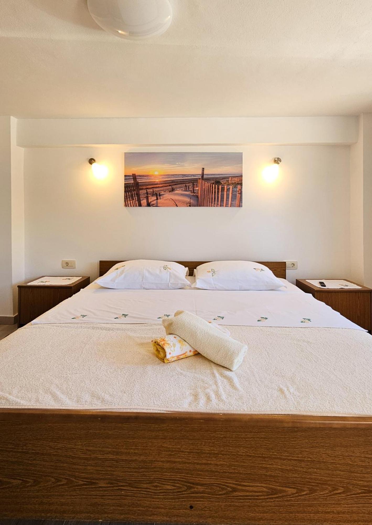 Apartman Petra Vrh  ภายนอก รูปภาพ