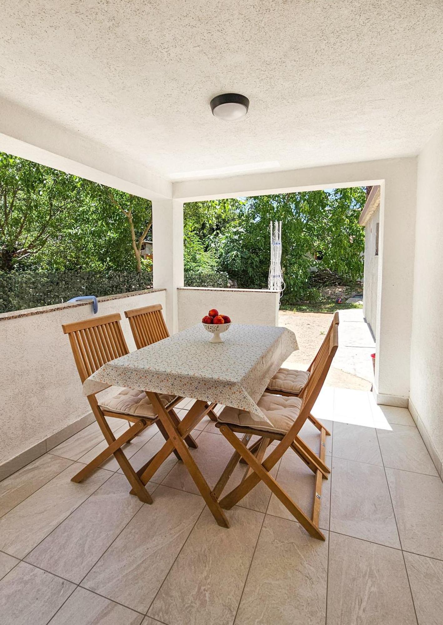 Apartman Petra Vrh  ภายนอก รูปภาพ